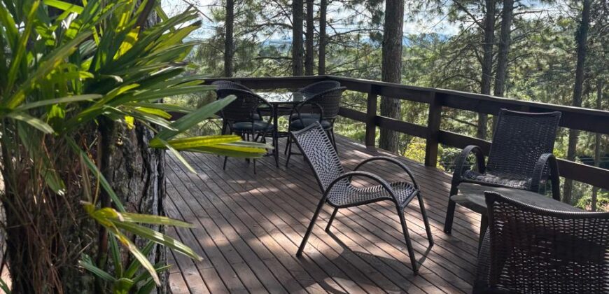 Linda casa com cenário deslumbrante