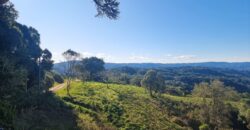 Casa com vista e Araucárias. Perfeita para a família – Condomínio Amigos do Rancho – Rancho Queimado – SC