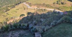 Casa com vista e Araucárias. Perfeita para a família – Condomínio Amigos do Rancho – Rancho Queimado – SC