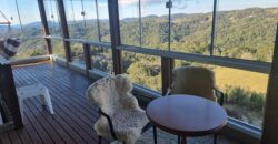 Casa com vista e Araucárias. Perfeita para a família – Condomínio Amigos do Rancho – Rancho Queimado – SC