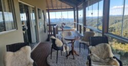 Casa com vista e Araucárias. Perfeita para a família – Condomínio Amigos do Rancho – Rancho Queimado – SC