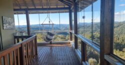 Casa com vista e Araucárias. Perfeita para a família – Condomínio Amigos do Rancho – Rancho Queimado – SC