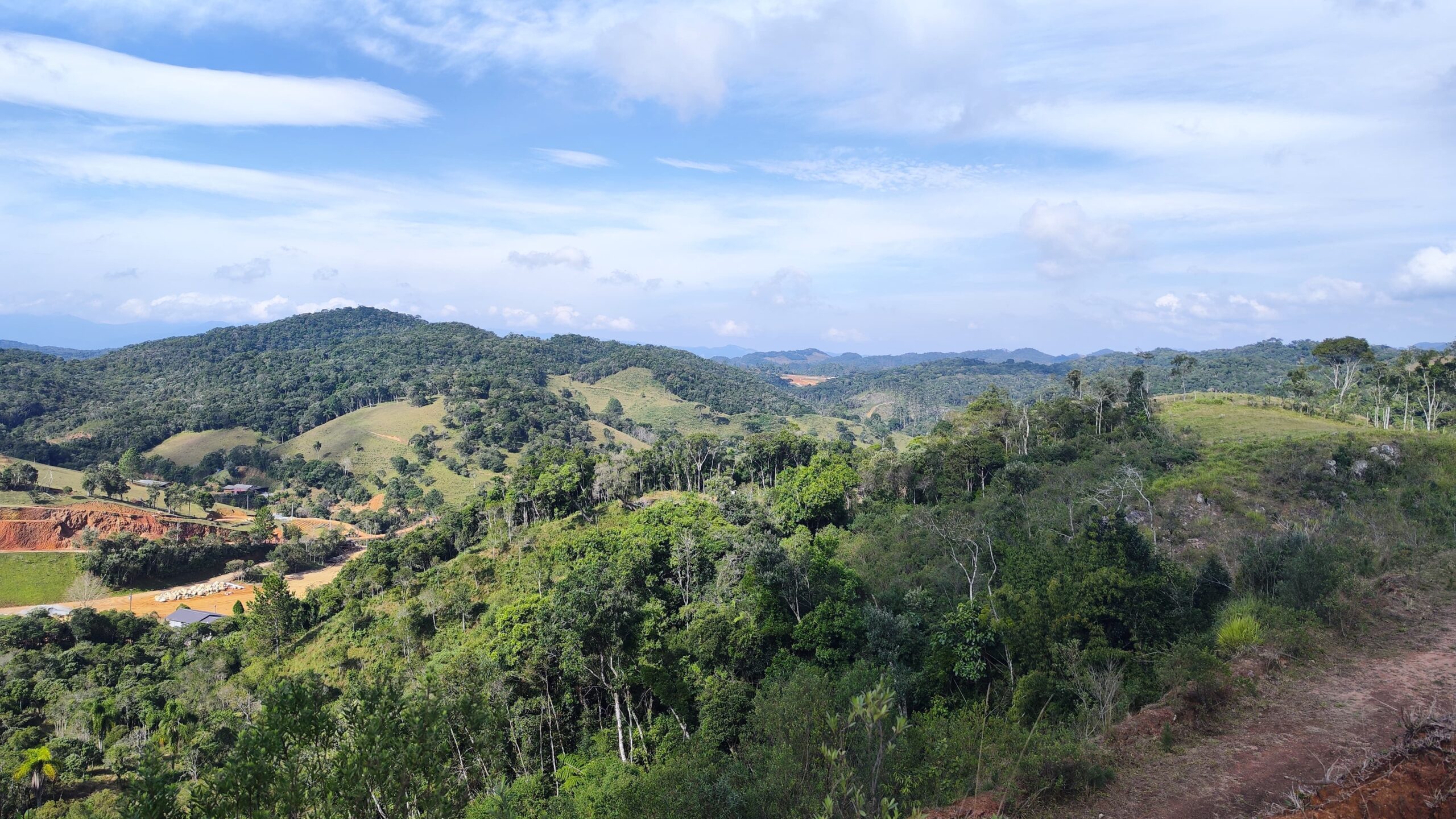 Sítio de 4 hectares com vista excelente e muito aproveitável – Rio Capivaras – Rancho Queimado – SC