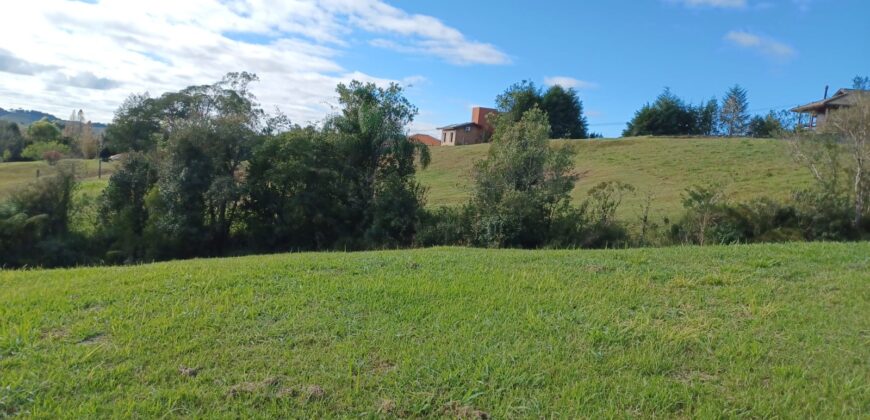 Chácara com 4.149m², plano e vista excepcional no Condomínio Amigos do Rancho – Rancho Queimado – SC – D4