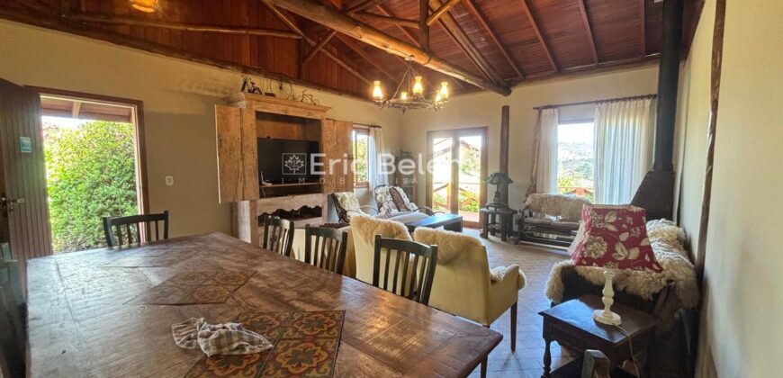 Casa Rústica Charmosa no Condomínio Portal da Serra – Rancho Queimado/SC
