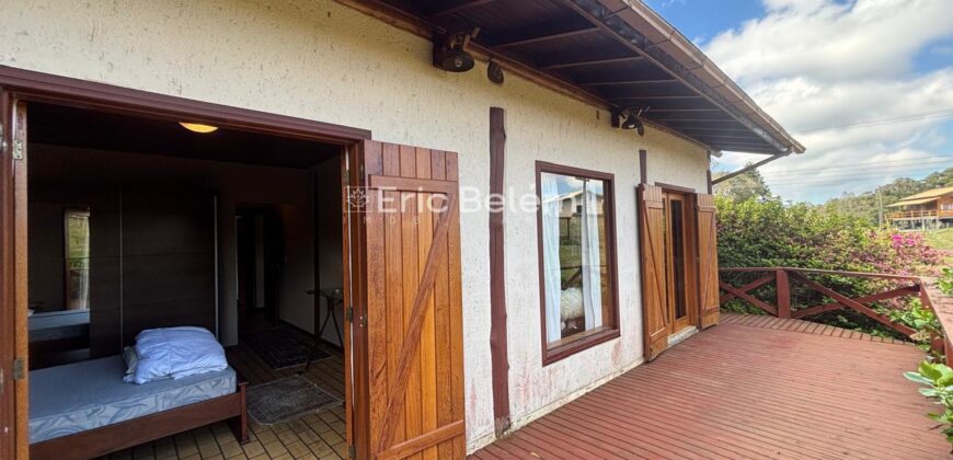 Casa Rústica Charmosa no Condomínio Portal da Serra – Rancho Queimado/SC