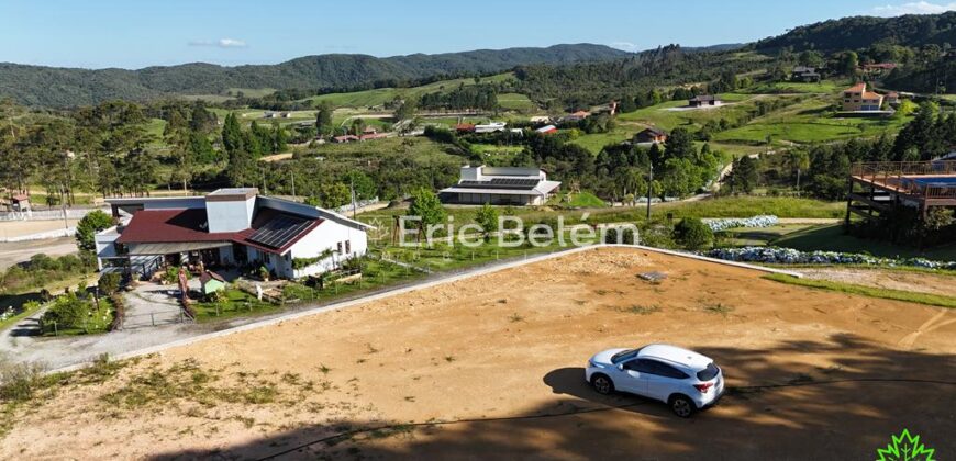 Terreno de 2.569m² no Condomínio Amigos do Rancho – B 10 – Projeto Aprovado