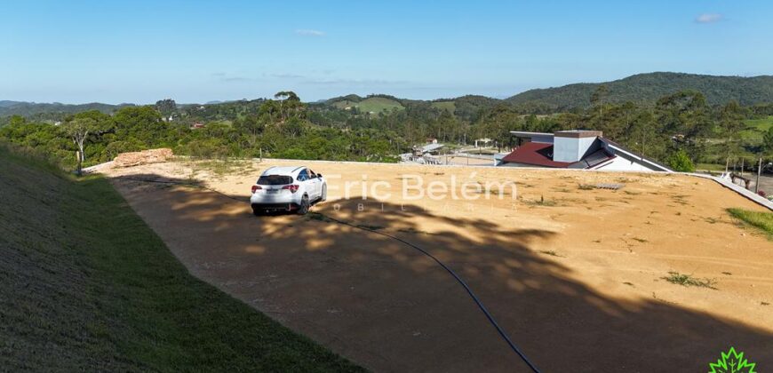 Terreno de 2.569m² no Condomínio Amigos do Rancho – B 10 – Projeto Aprovado