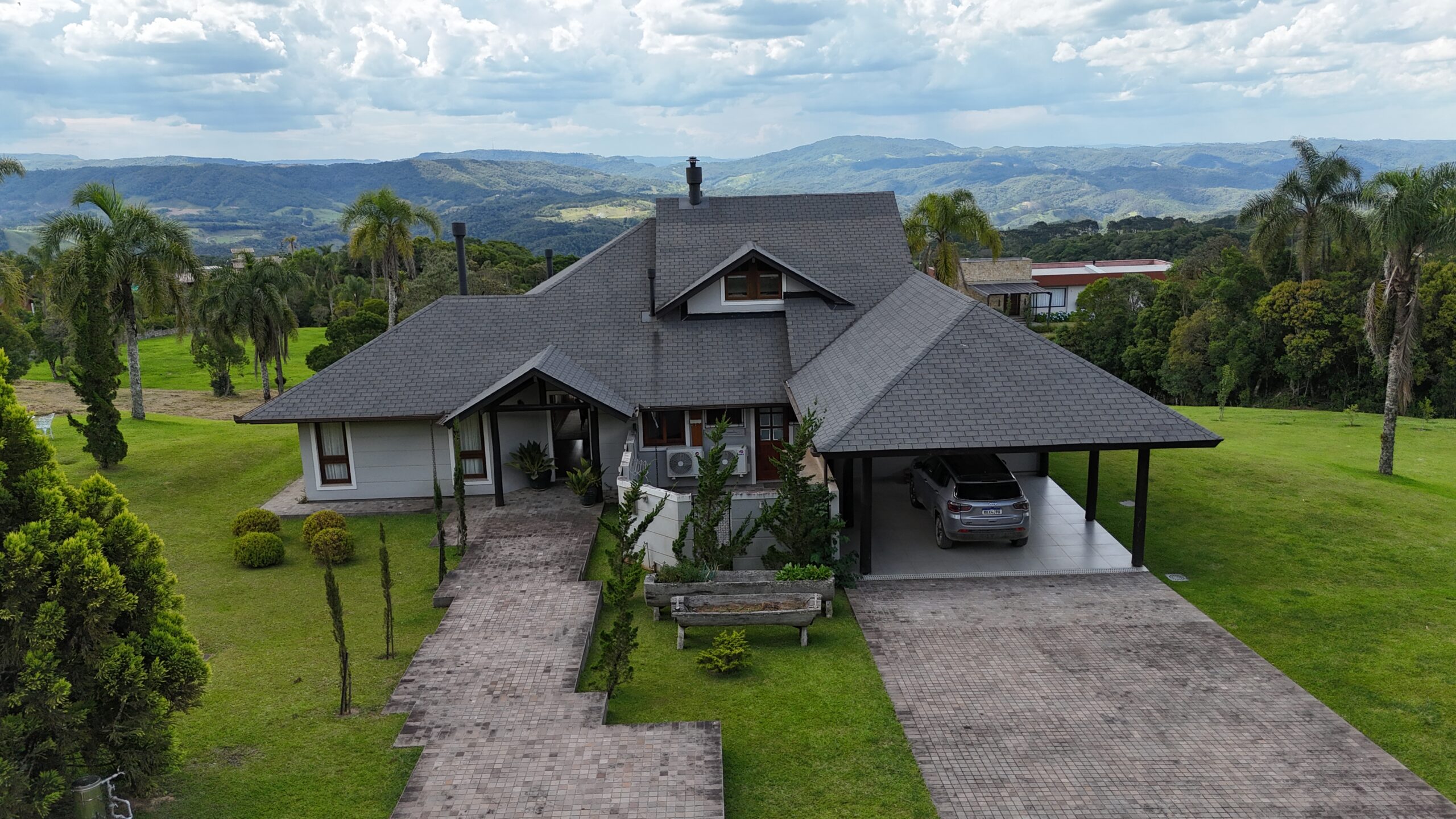 Casa preparada para a sua família no Condomínio Amigos do Rancho – L15