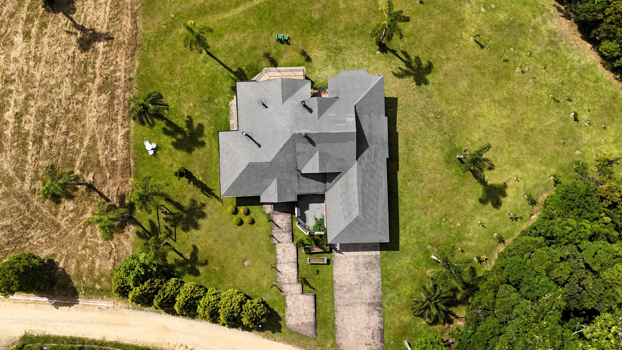 Casa preparada para a sua família no Condomínio Amigos do Rancho – L15