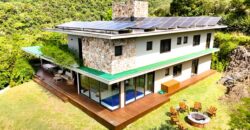 Residência maravilhosa, com vista esplêndida, No condomínio Jardim da Serra – 150