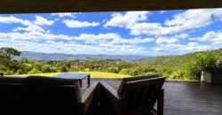 Residência maravilhosa, com vista esplêndida, No condomínio Jardim da Serra – 150