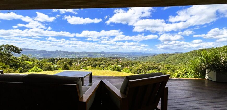 Residência maravilhosa, com vista esplêndida, No condomínio Jardim da Serra – 150