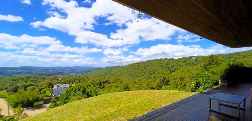 Residência maravilhosa, com vista esplêndida, No condomínio Jardim da Serra – 150