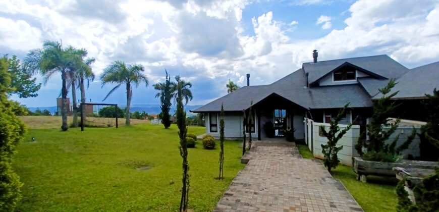 Casa preparada para a sua família no Condomínio Amigos do Rancho – L15