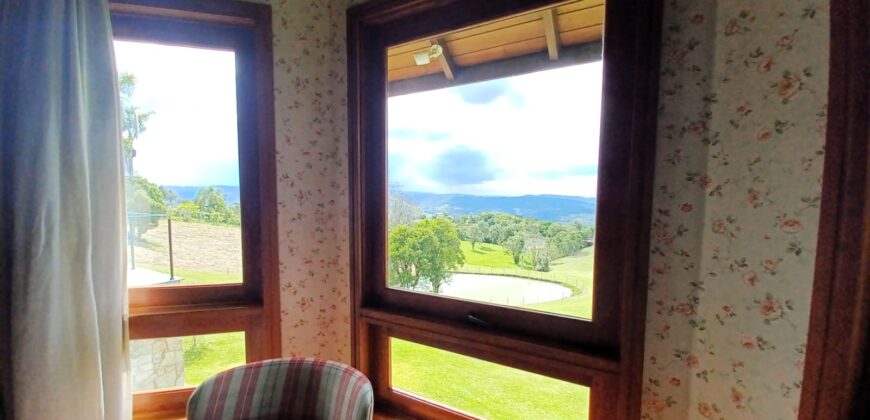 Casa preparada para a sua família no Condomínio Amigos do Rancho – L15