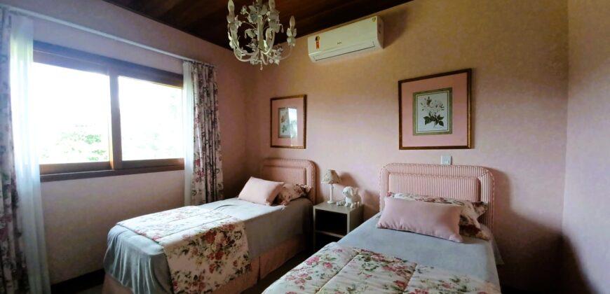 Casa preparada para a sua família no Condomínio Amigos do Rancho – L15