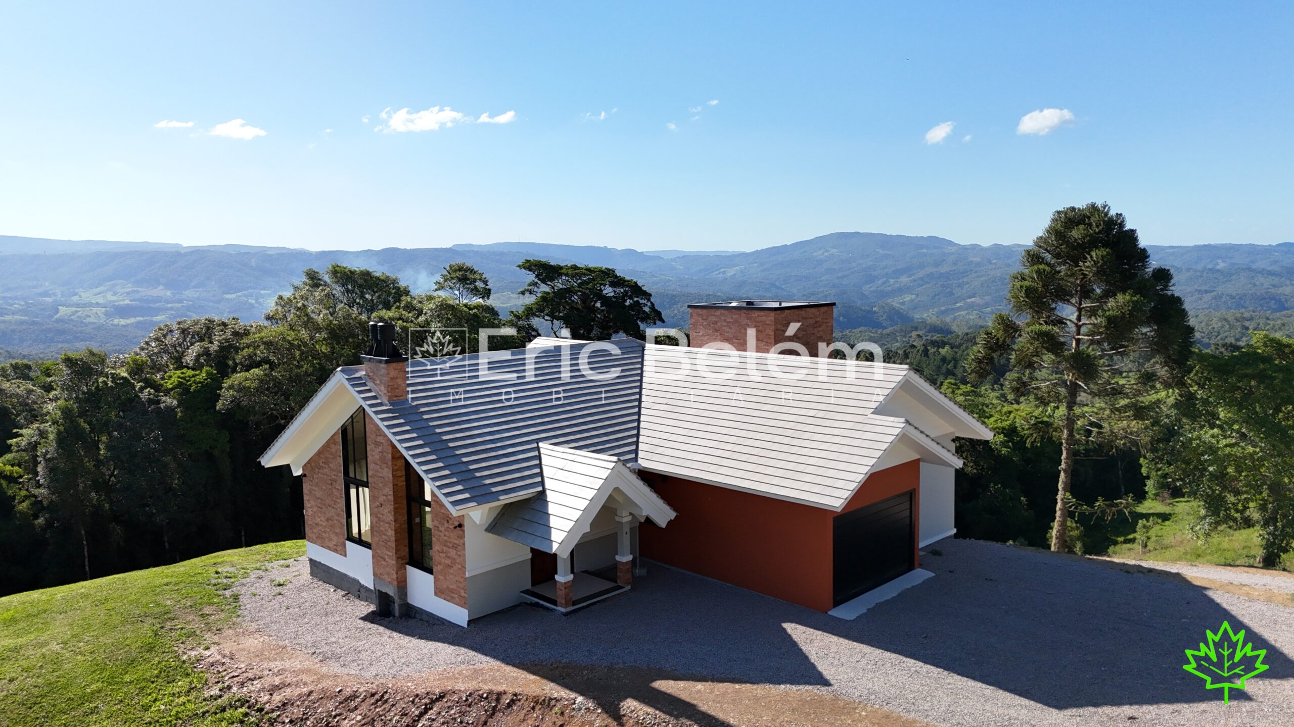 Casa Nova Averbada com 208m² em Terreno de 4.020m² – Condomínio Amigos do Rancho, Rancho Queimado/SC