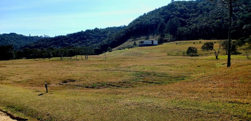Chácara bem posicionada no Condomínio Costa da Serra, com ótimo valor – Rancho Queimado – SC – F46