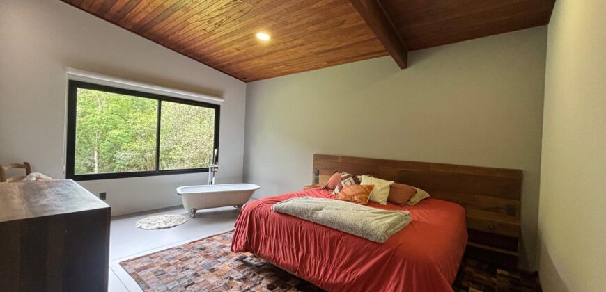 Charmosa Casa em Condominio Palo Alto