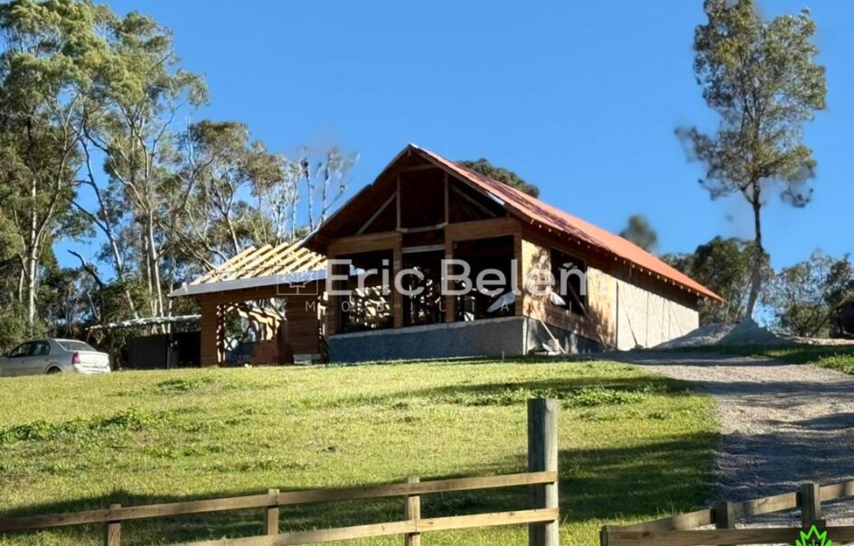 Sítio com Casa à Venda em Rancho Queimado/SC
