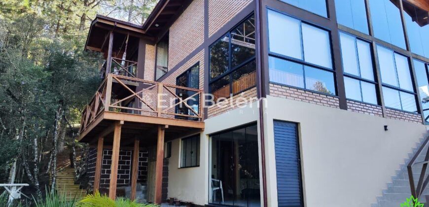 Casa em Angelim e Alvenaria com Vista para o Nascer do Sol – Village da Montanha | Vila da Cachoeira – Rancho Queimado/SC