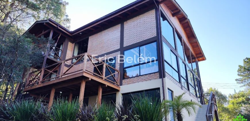 Casa em Angelim e Alvenaria com Vista para o Nascer do Sol – Village da Montanha | Vila da Cachoeira – Rancho Queimado/SC