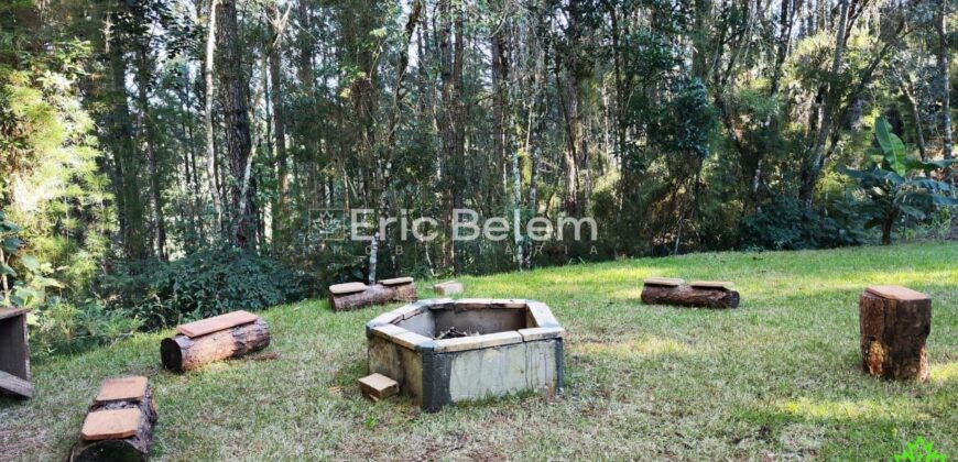 Casa em Angelim e Alvenaria com Vista para o Nascer do Sol – Village da Montanha | Vila da Cachoeira – Rancho Queimado/SC