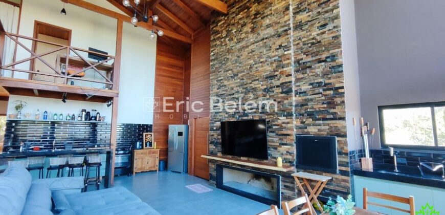 Casa em Angelim e Alvenaria com Vista para o Nascer do Sol – Village da Montanha | Vila da Cachoeira – Rancho Queimado/SC