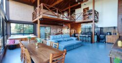 Casa em Angelim e Alvenaria com Vista para o Nascer do Sol – Village da Montanha | Vila da Cachoeira – Rancho Queimado/SC