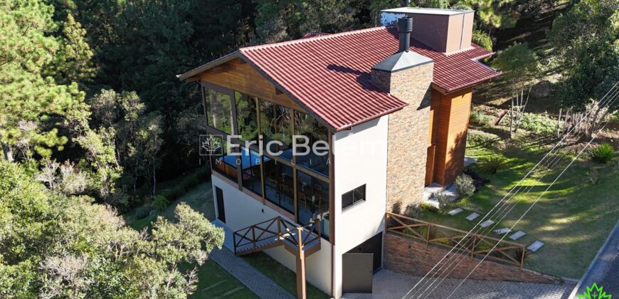 Casa em Angelim e Alvenaria com Vista para o Nascer do Sol – Village da Montanha | Vila da Cachoeira – Rancho Queimado/SC