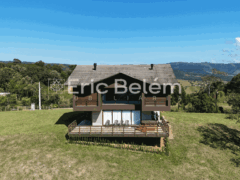 Vista 360°, residência diferenciada no condomínio Jardim da Serra. – Rancho Queimado – SC – JS04