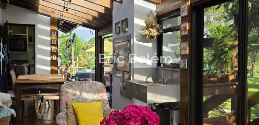CASA A VENDA NO CONDOMINIO PORTAL DA SERRA – RANCHO QUEIMADO