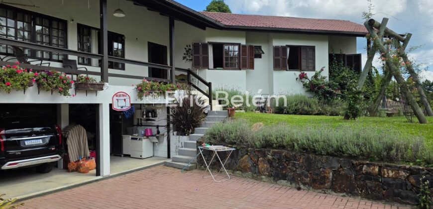 CASA A VENDA NO CONDOMINIO PORTAL DA SERRA – RANCHO QUEIMADO