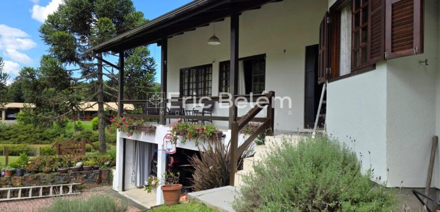 CASA A VENDA NO CONDOMINIO PORTAL DA SERRA – RANCHO QUEIMADO