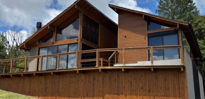 Casa em condominio fechado – Village da Montanha