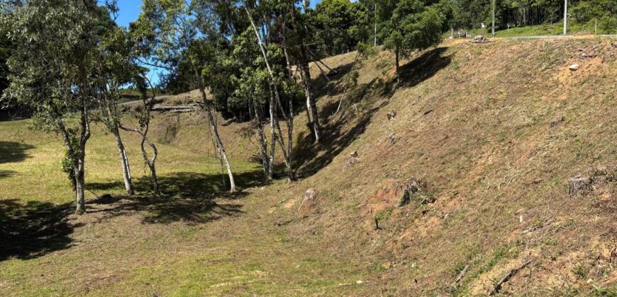 Terreno 19  Village da Montanha- Villa do Prado