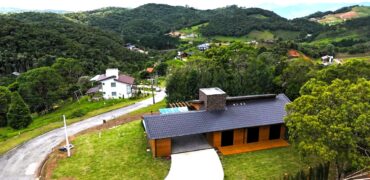 Residência nova – Condomínio Village da Montanha – Villa da Cachoeira – Rancho Queimado/SC – 67