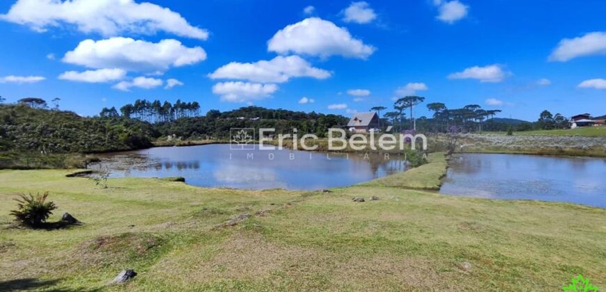 Sítio com Casa de 244m², 4,5 Hectares, 2 Lagos e Belíssimas Araucárias – Queimada Grande, Rancho Queimado/SC