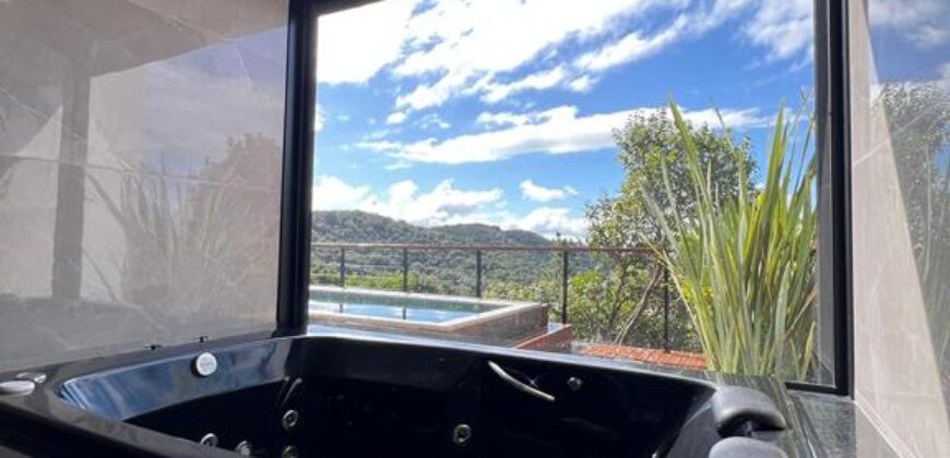 Casa Maravilhosa com Vista Deslumbrante
