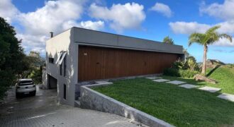 Casa Maravilhosa com Vista Deslumbrante