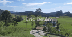 Casa maravilhosa, com 4 suítes no Condomínio Golf Santa Rita – Rancho Queimado – SC