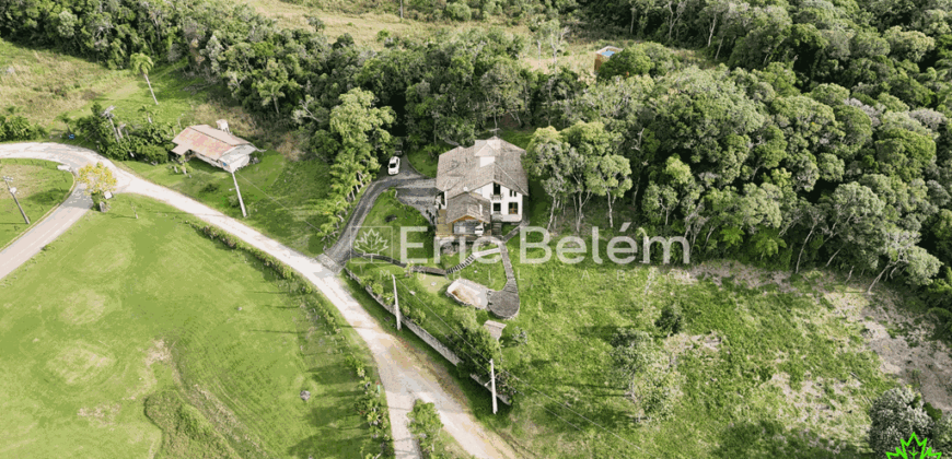 Casa maravilhosa, com 4 suítes no Condomínio Golf Santa Rita – Rancho Queimado – SC