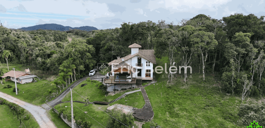 Casa maravilhosa, com 4 suítes no Condomínio Golf Santa Rita – Rancho Queimado – SC