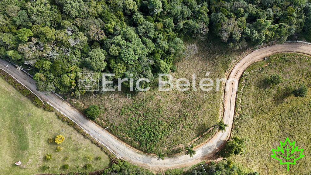 TERRENO EXCLUSIVO COM VISTA ESPETACULAR PARA O PÕR DO SOL – AR P24