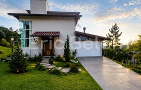 Casa para a família aproveitar, relaxar e curtir a natureza. Condomínio Village da Montanha – Rancho Queimado – SC – VMC58