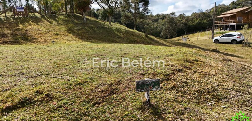 TERRENO DE 400m² NO CONDOMÍNIO PORTAL DA SERRA – RANCHO QUEIMADO/SC