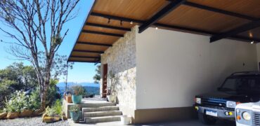 Casa á venda no condomínio Amigos do Rancho
