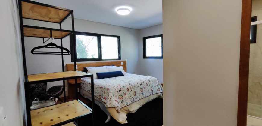 Casa á venda no condomínio Amigos do Rancho