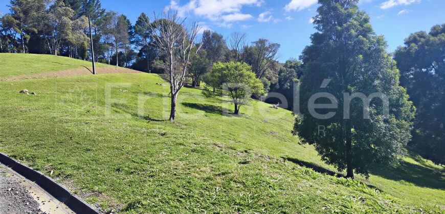 LOTE DE 1.067m² NO CONDOMÍNIO VILLAGE DA MONTANHA – VILA DA CACHOEIRA – 63 | RANCHO QUEIMADO/SC